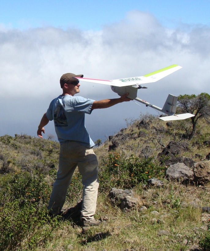 Cover of USGS Unmanned Aircraft Systems Roadmap.