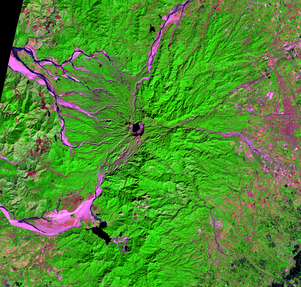 Jan. 7, 2020, Landsat 8 (path/row 116/50) — Mount Pinatubo, Philippines