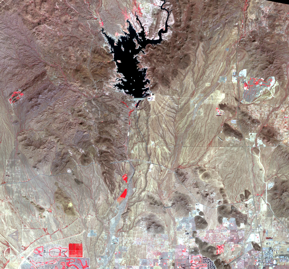 Oct. 15, 2001, Landsat 7 (path/row 37/37) — Lake Pleasant, Arizona, USA