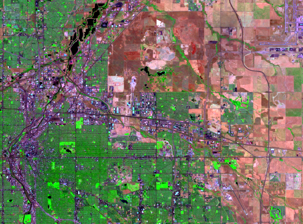 June 19, 2006, Landsat 5 (path/row 33/32) — Stapleton Airport, Denver, CO, USA