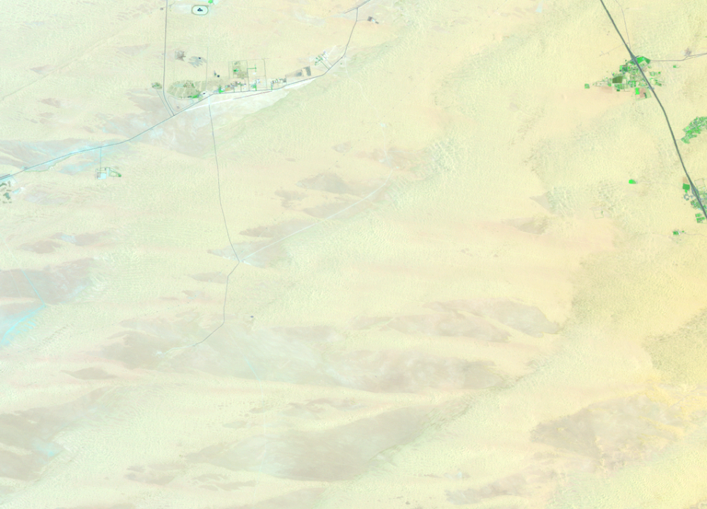May 17, 2008, Landsat 5 (path/row 160/42,43) — Solar park and Love Lake, United Arab Emirates