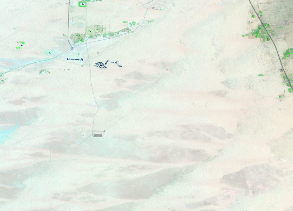 June 6, 2015, Landsat 8 (path/row 160/42,43) — Solar park and Love Lake, United Arab Emirates