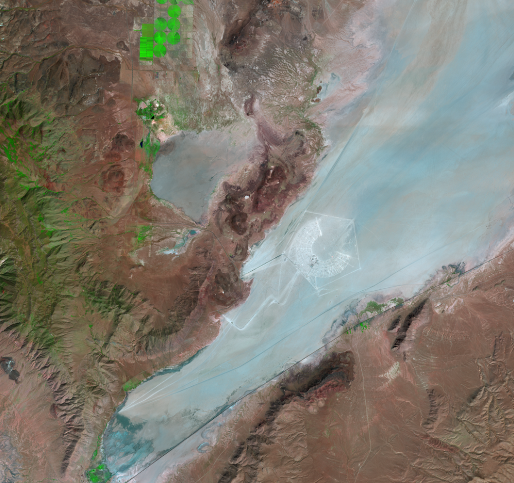Sep. 3, 2014, Landsat 8 (path/row 43/32) — Burning Man, Nevada, USA