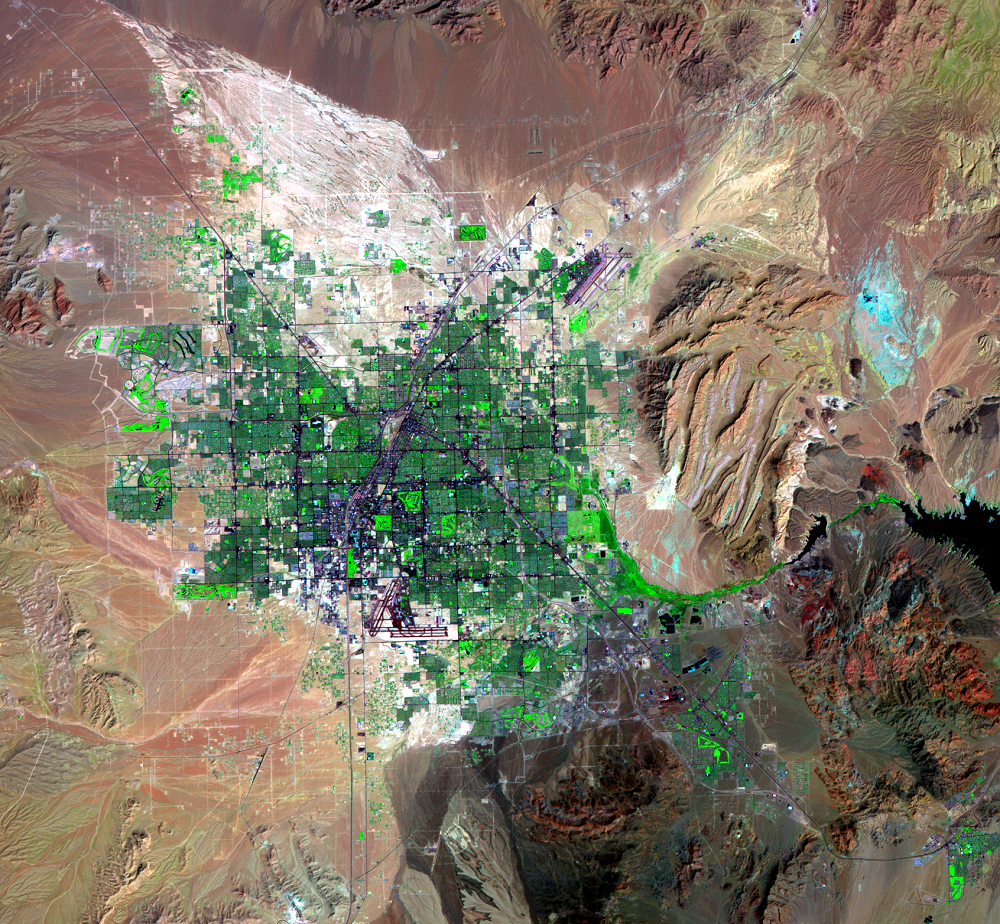 Sep. 10, 1992, Landsat 5 (path/row 39/35) — Las Vegas, Nevada, USA