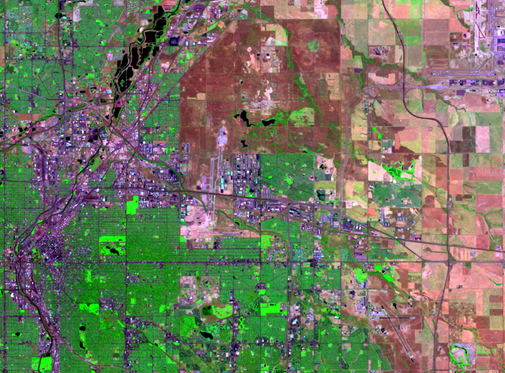 June 24, 2002, Landsat 5 (path/row 33/32) — Stapleton Airport, Denver, CO, USA