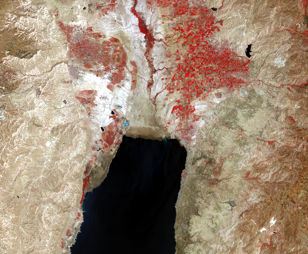 June 5, 2020, Landsat 8 (path/row 174/38) — northern Dead Sea