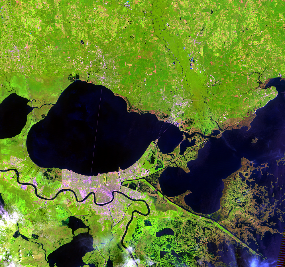 Aug. 22, 2005, Landsat 5 (path/row 22/39) — New Orleans, Louisiana, USA