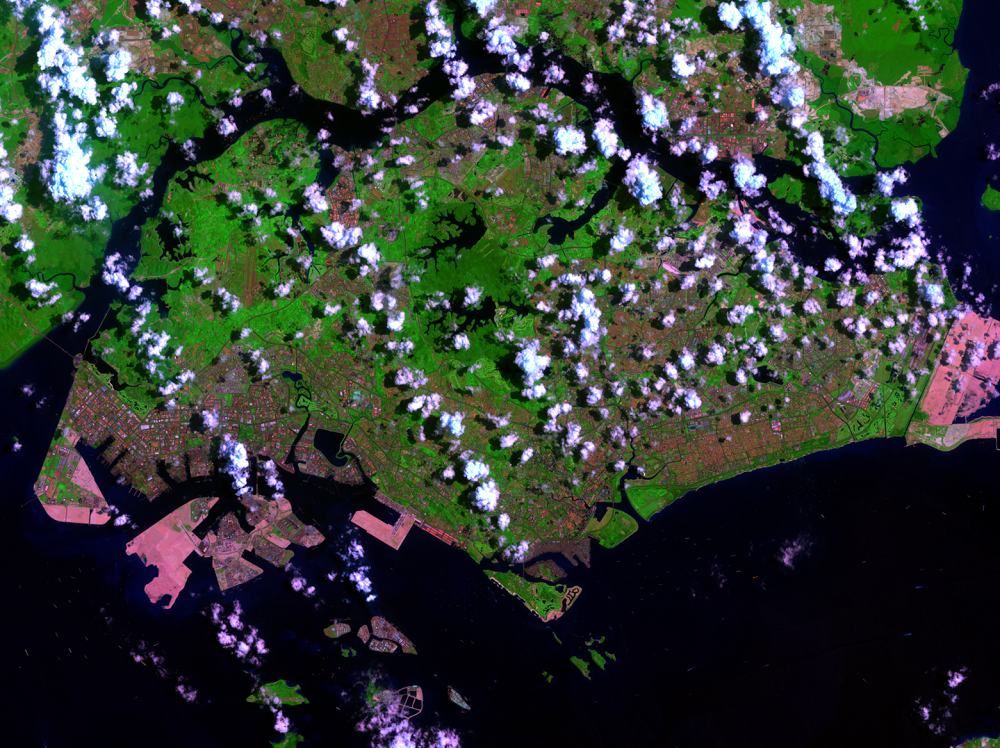 Sept. 3, 2000, Landsat 7 (path/row 125/59) — Singapore