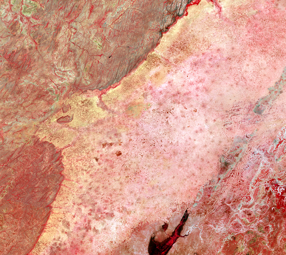 Oct. 17, 26, 2016, Landsat 8 (path/row 196,197/50,51) — Seno Plain, Mali