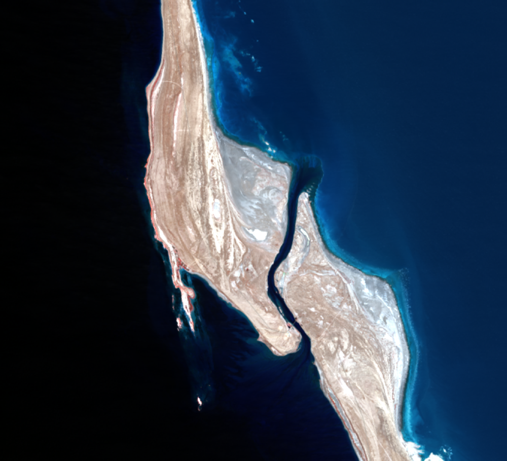Aug. 29, 2018, Landsat 8 (path/row 164/31,32) — Caspian-KBG Strait