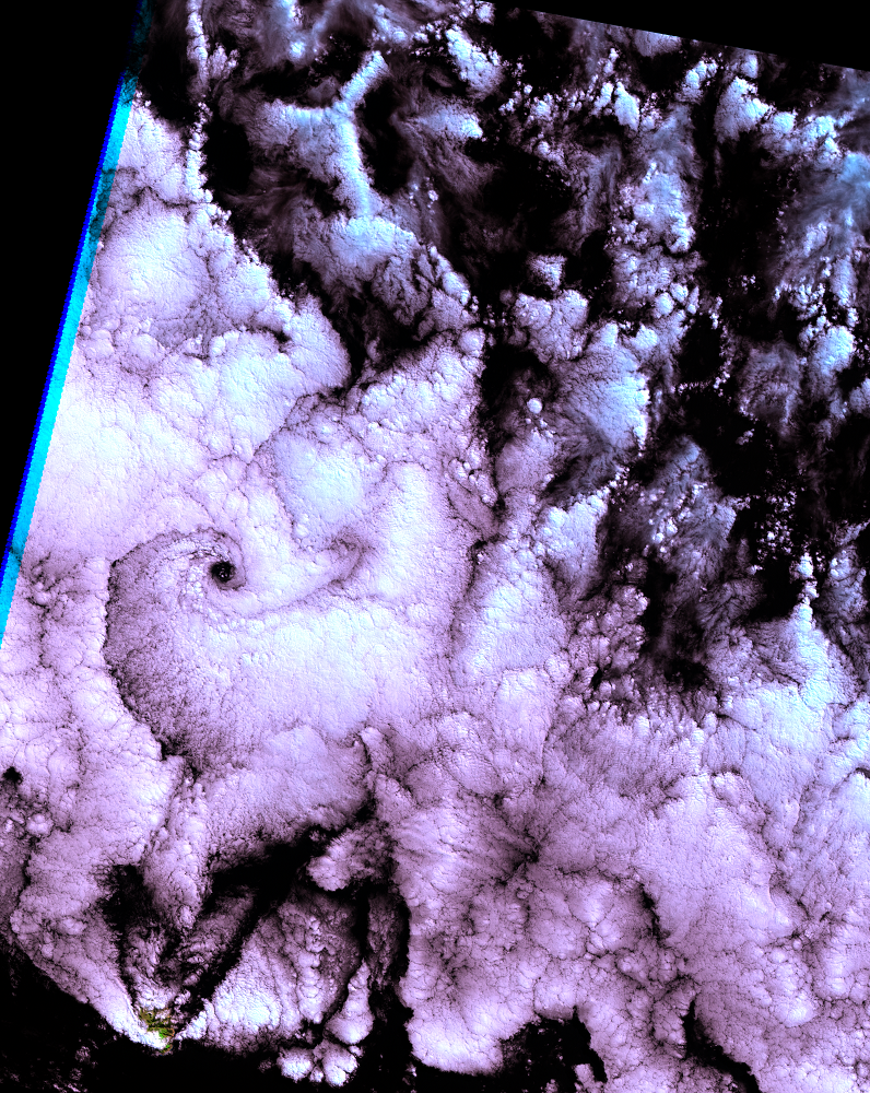 Mar. 25, 2000, Landsat 7 (path/row 6/83) — Selkirk Island cloudscape