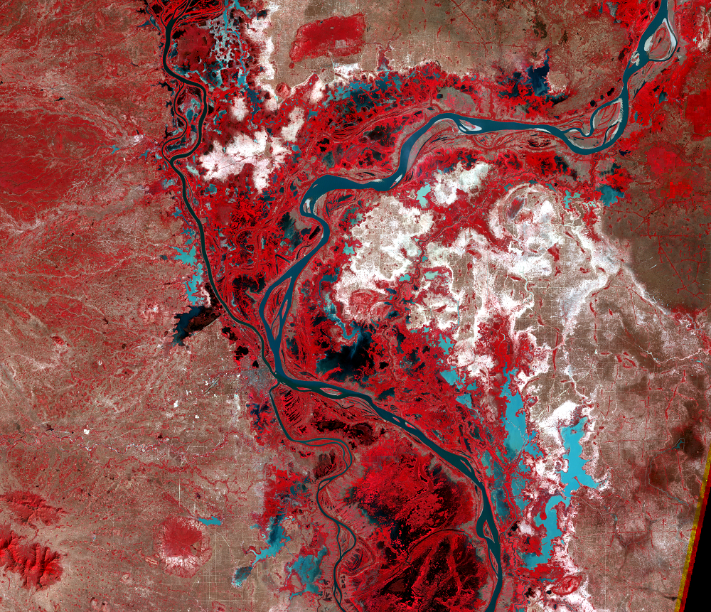 Jan. 8, 1995, Landsat 5 (path/row 126/52) — Phnom Penh, Cambodia
