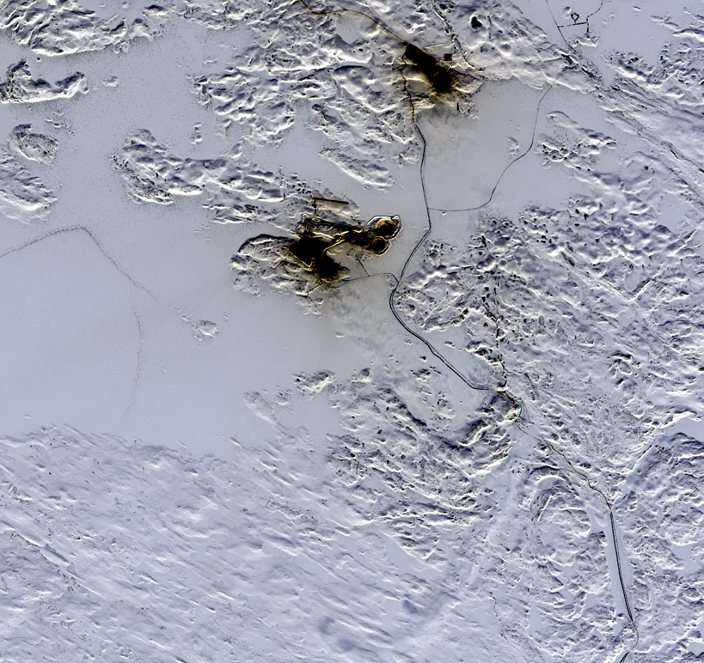 Apr. 10, 2014, Landsat 8 (path/row 45/15) — Location of ice road, Northwest Territories, Canada