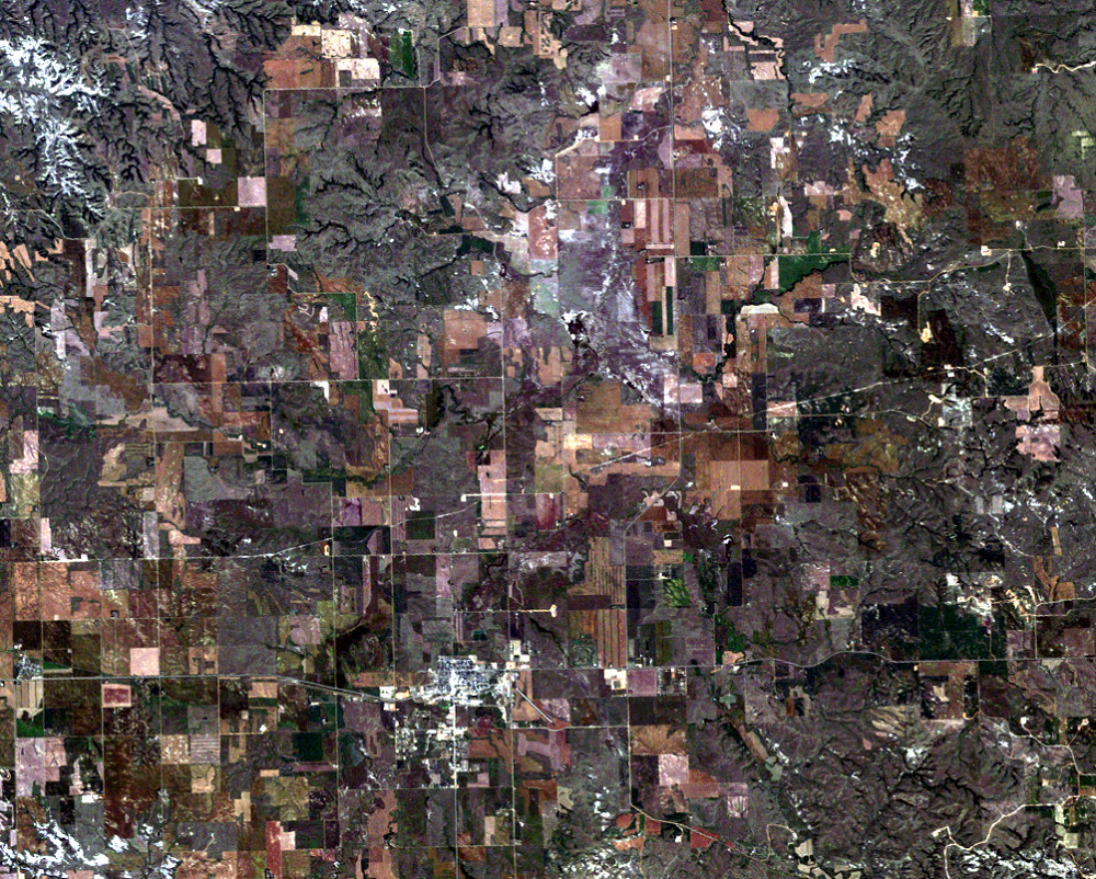 Aug. 8, 2010, Landsat 5 (path/row 34/27) — Watford City, North Dakota, USA