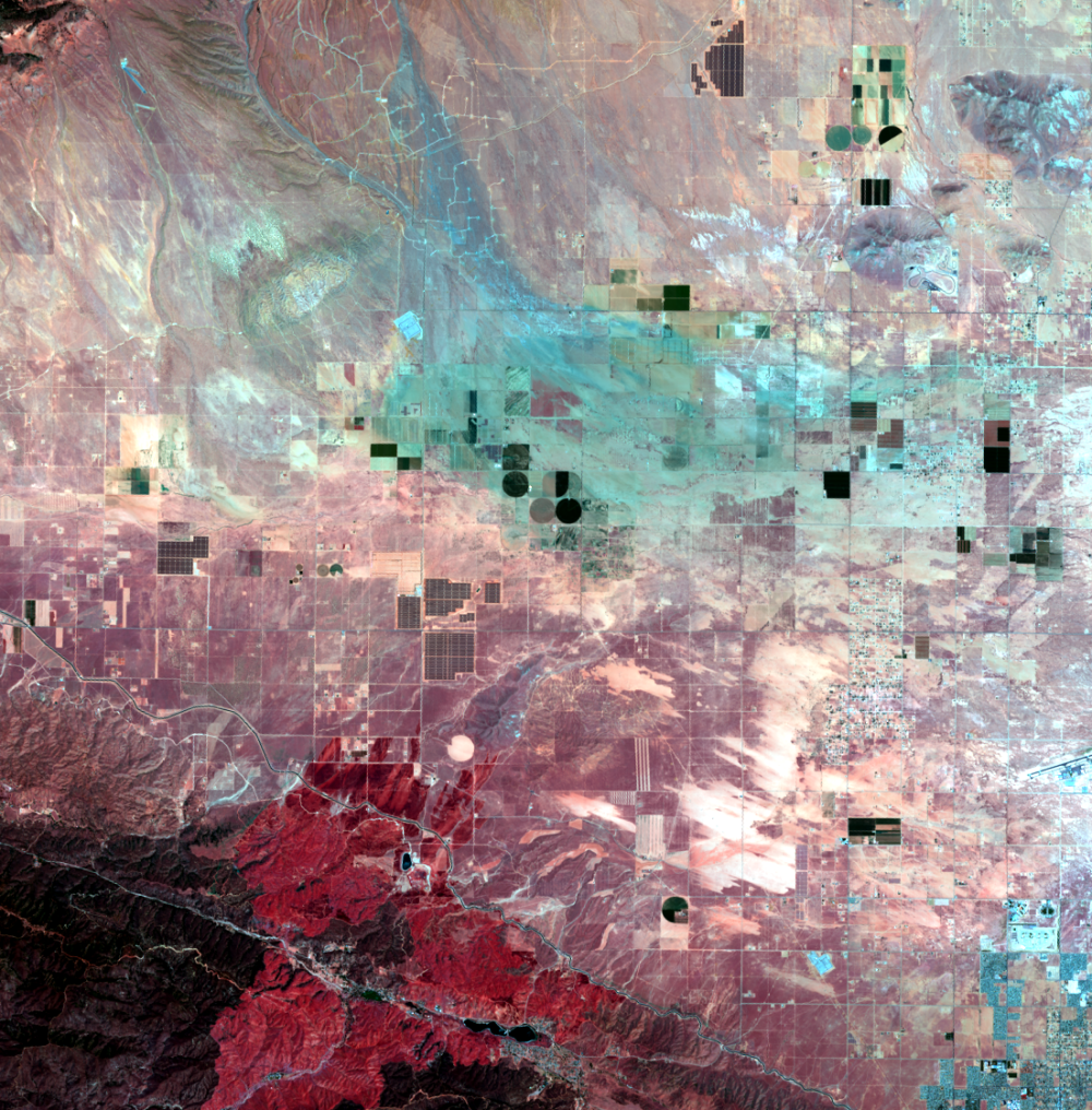 June 14, 2013, Landsat 8 (path/row 41/36) — Solar farms, Antelope Valley, California, USA