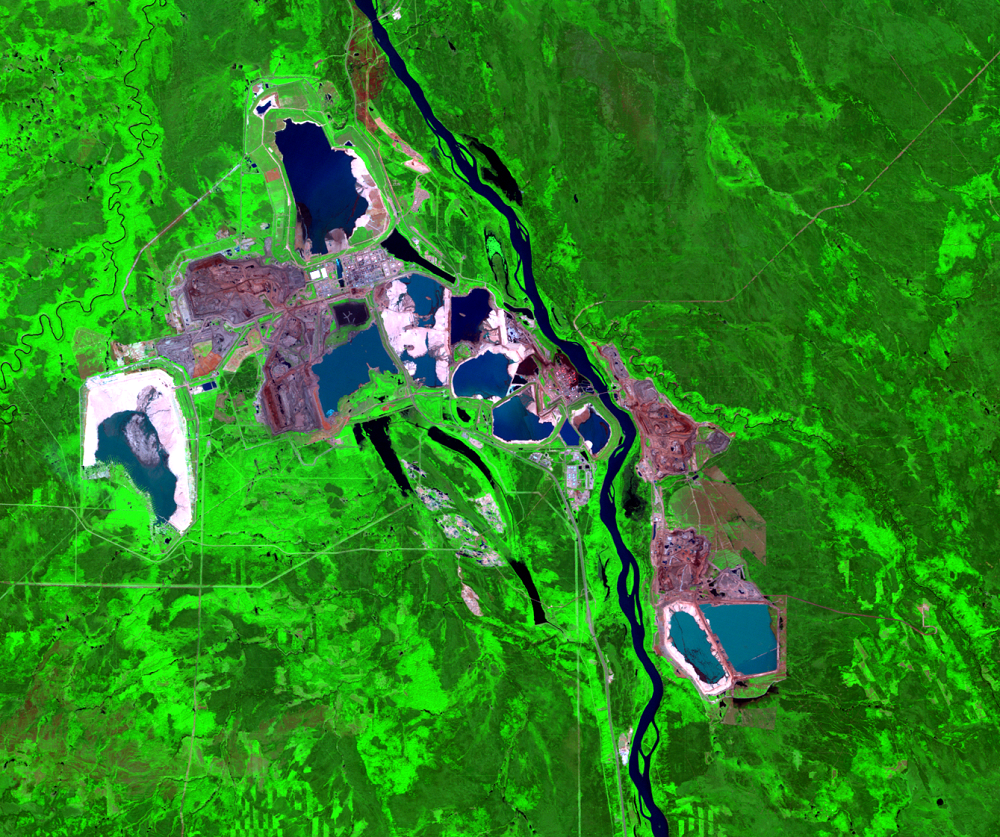 June 28, 2004, Landsat 5 (path/row 42/20) — surface mining in the Athabasca Oil Sands, Alberta, Canada