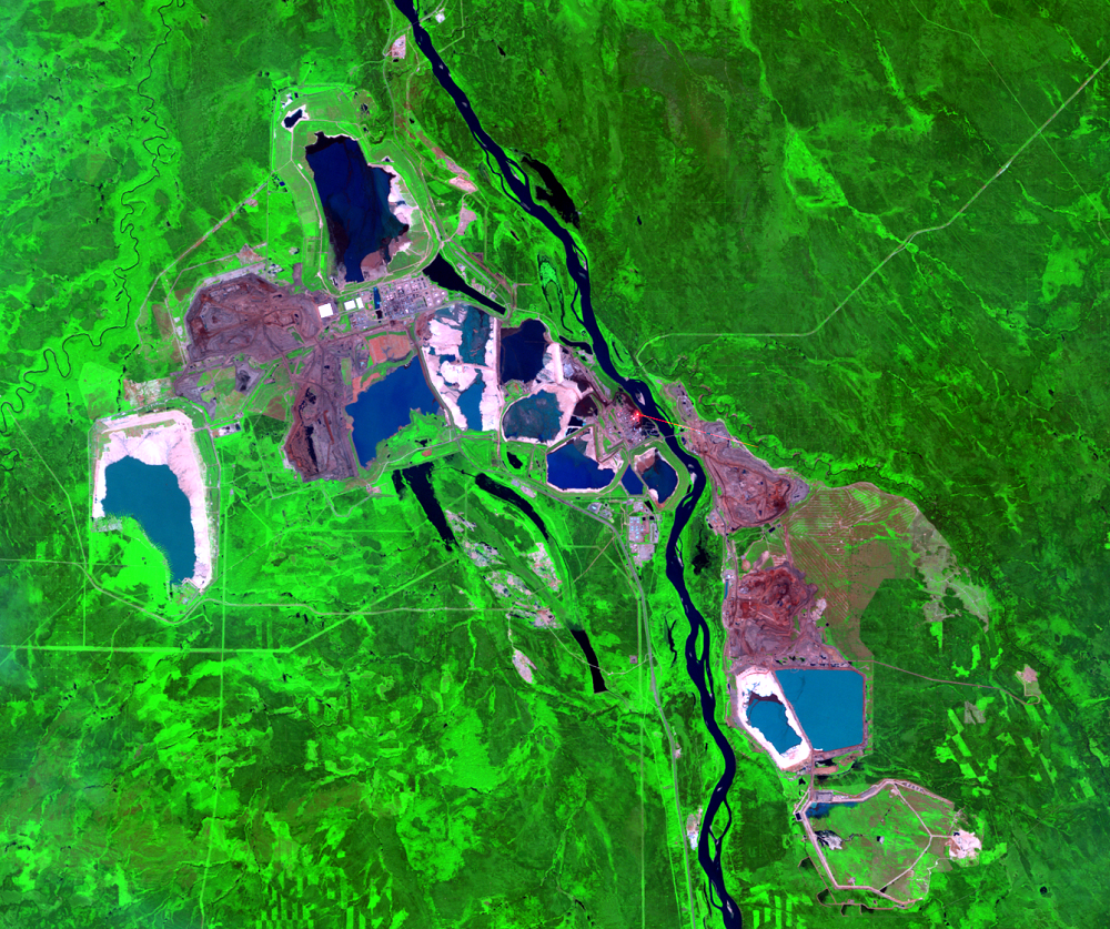 July 4, 2006, Landsat 5 (path/row 42/20) — surface mining in the Athabasca Oil Sands, Alberta, Canada