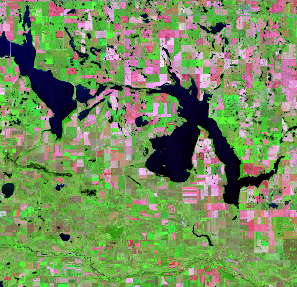 Sep. 12, 2007, Landsat 5 (path/row 31/27) — Stump Lake and Devils Lake, North Dakota, USA