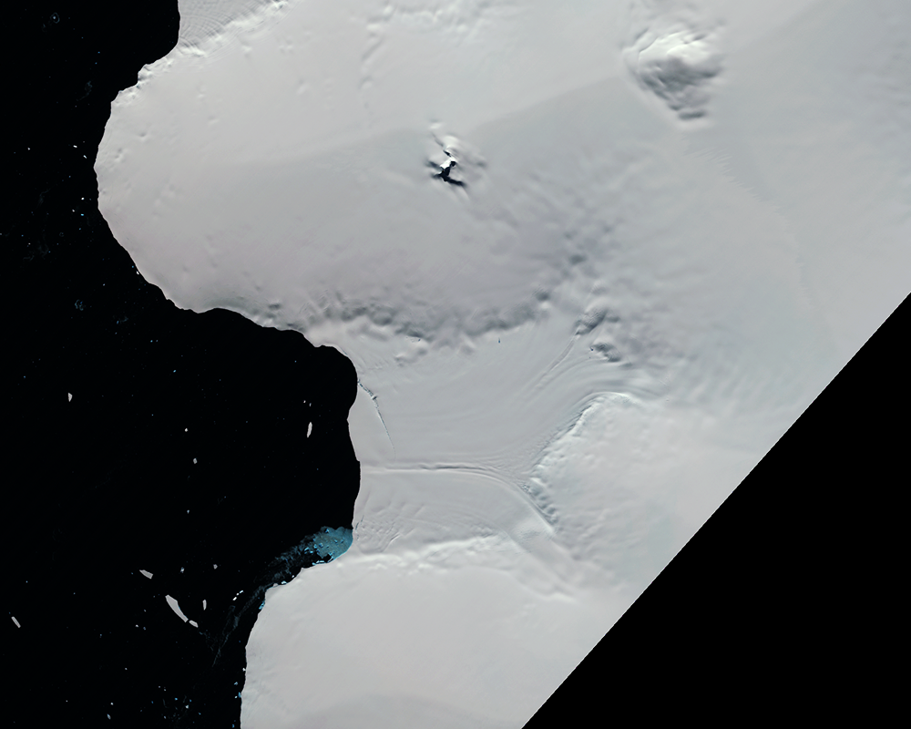 Feb. 7, 1997, Landsat 5 (path/row 221/110) — Verdi Ice Shelf, Antarctica