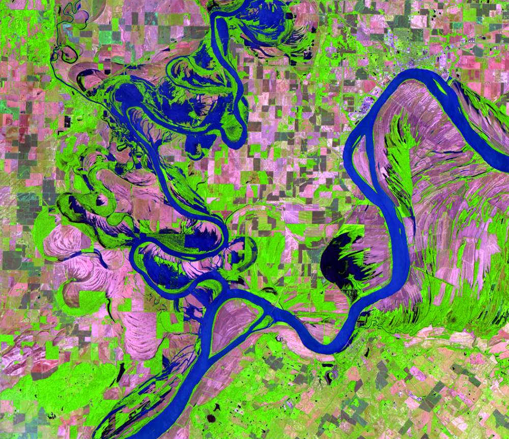 June 11, 2008, Landsat 5 (path/row 22/34) — During the June 2008 flood