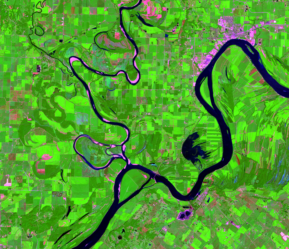 Aug. 28, 2013, Landsat 8 (path/row 22/34) — New cutoff on the Wabash River, USA