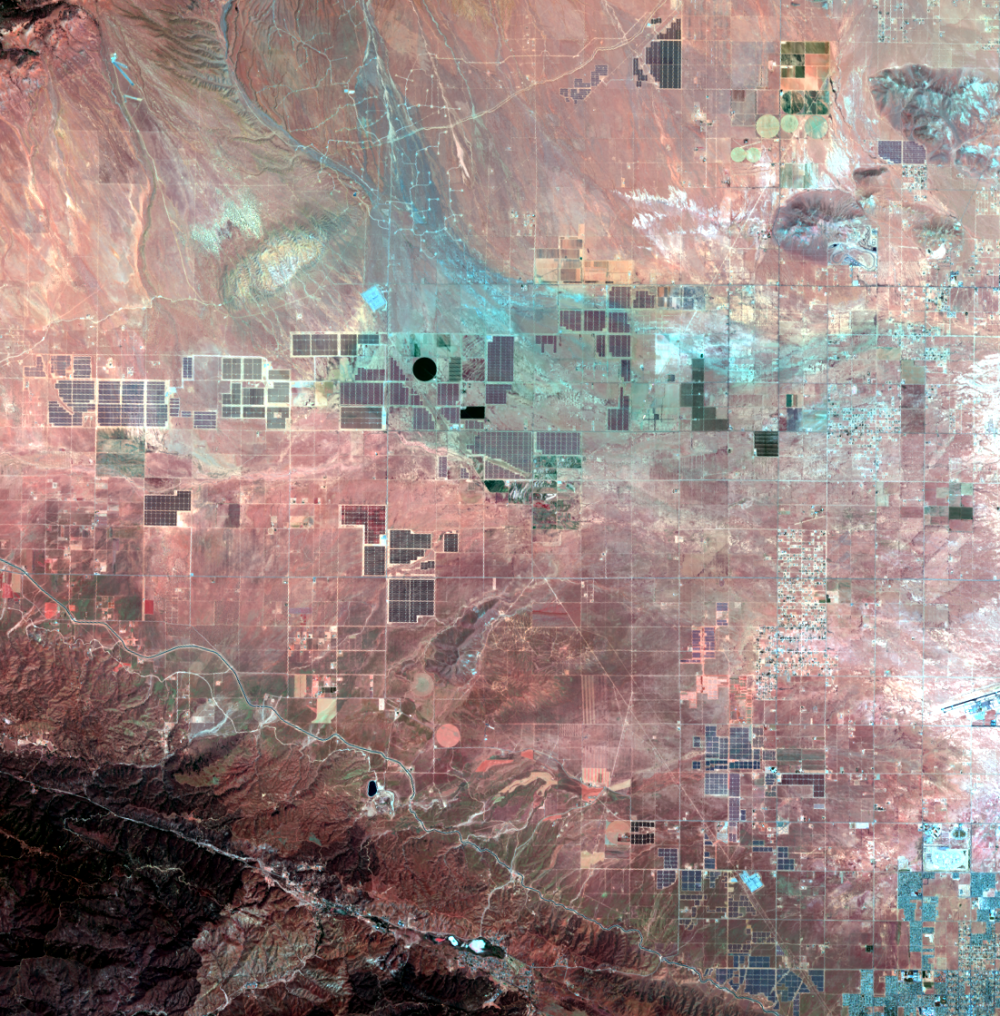 June 28, 2018, Landsat 8 (path/row 41/36) — Solar farms, Antelope Valley, California, USA