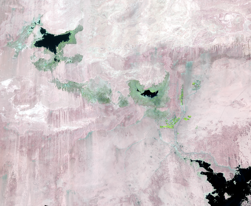 Aug. 19 and 28, 2013, Landsat 8 (path/row 175,176/44) — Toshka Lakes, Egypt