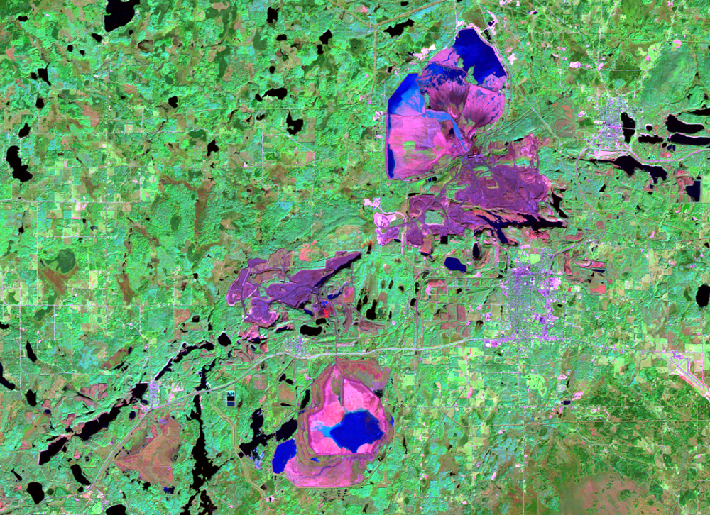 Oct. 1, 2001, Landsat 5 (path/row 27/27) — Mesabi Range, Minnesota, USA