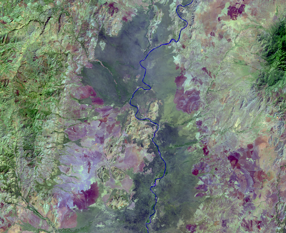 Jan. 8, 2011, Landsat 5 (path/row 170/56) — Sugar plantations, lower Omo River Valley, Ethiopia