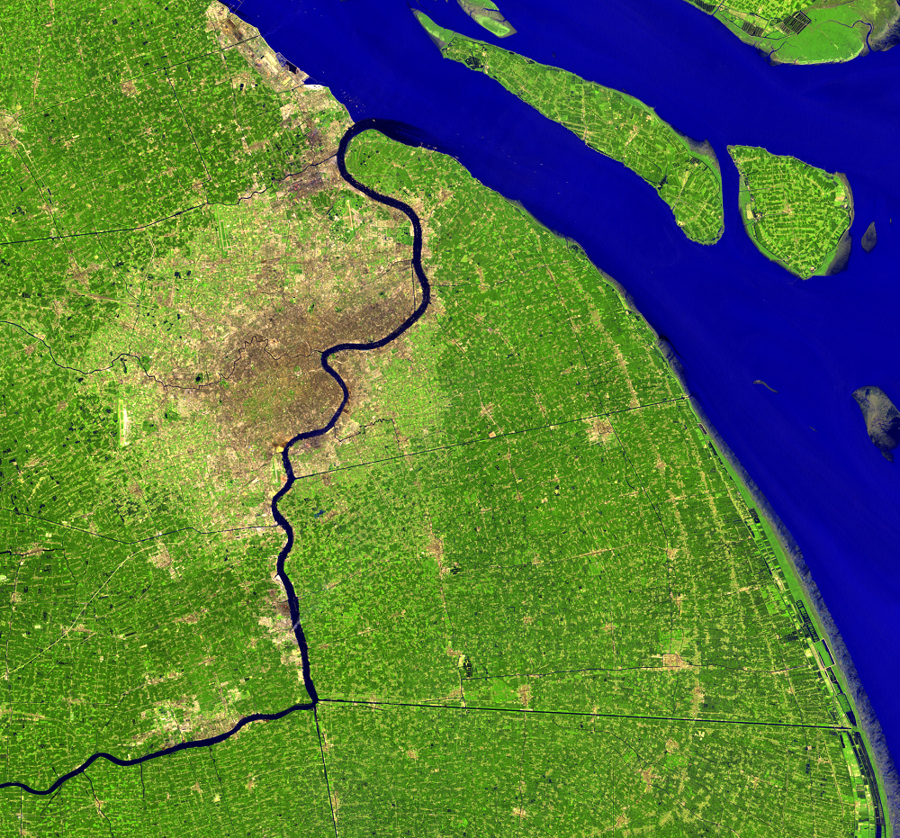 Aug. 11, 1989, Landsat 5 (path/row 118/38,39) — Shanghai, China