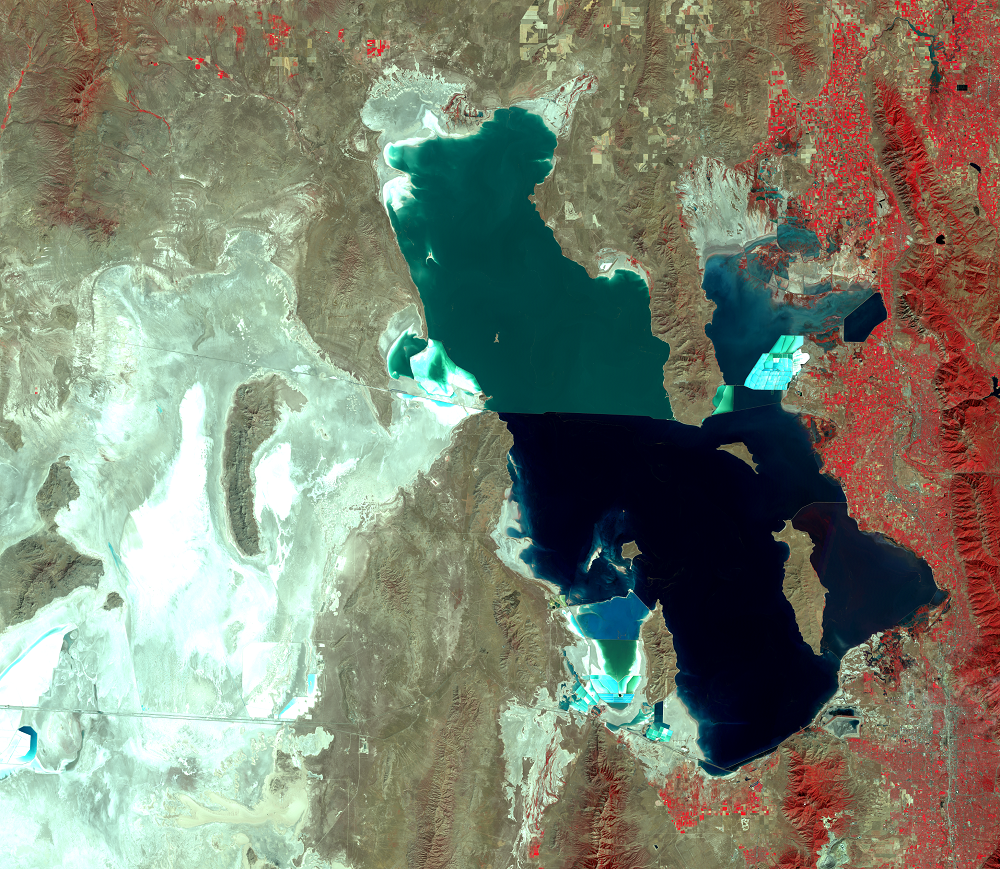 Sept. 6, 15, 1999, Landsat 7 (path/row 38,39/31,32) — Great Salt Lake, Utah, USA