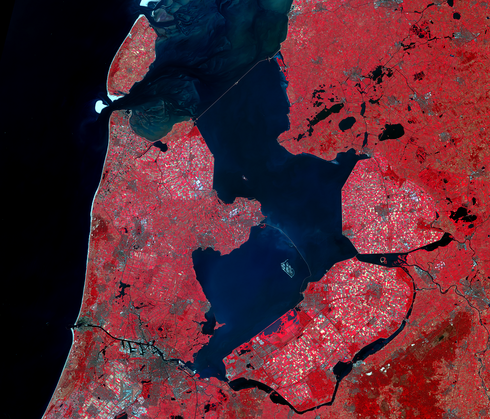 July 26, 2018, Landsat 8 (path/row 198/23,24) — IJsselmeer, Netherlands