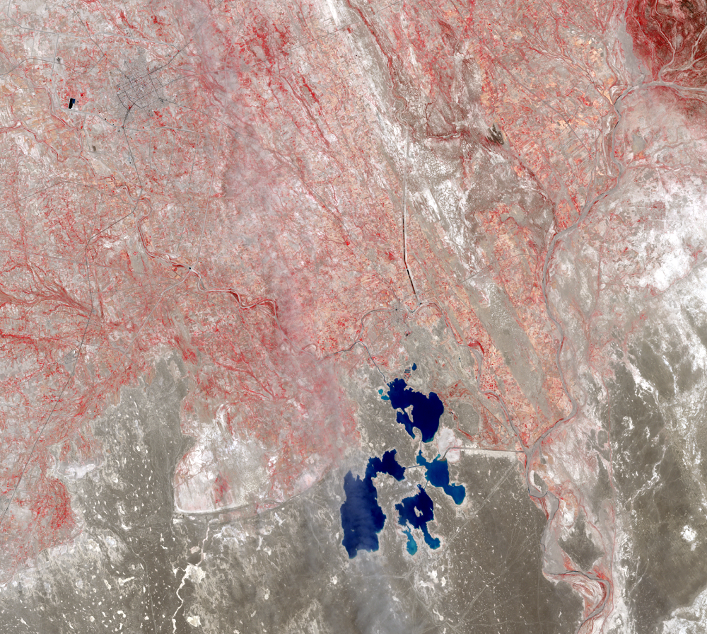 June 7, 2000, Landsat 5 (path/row 157/38,39) — Zabol and Chah-Nimeh reservoirs, Iran