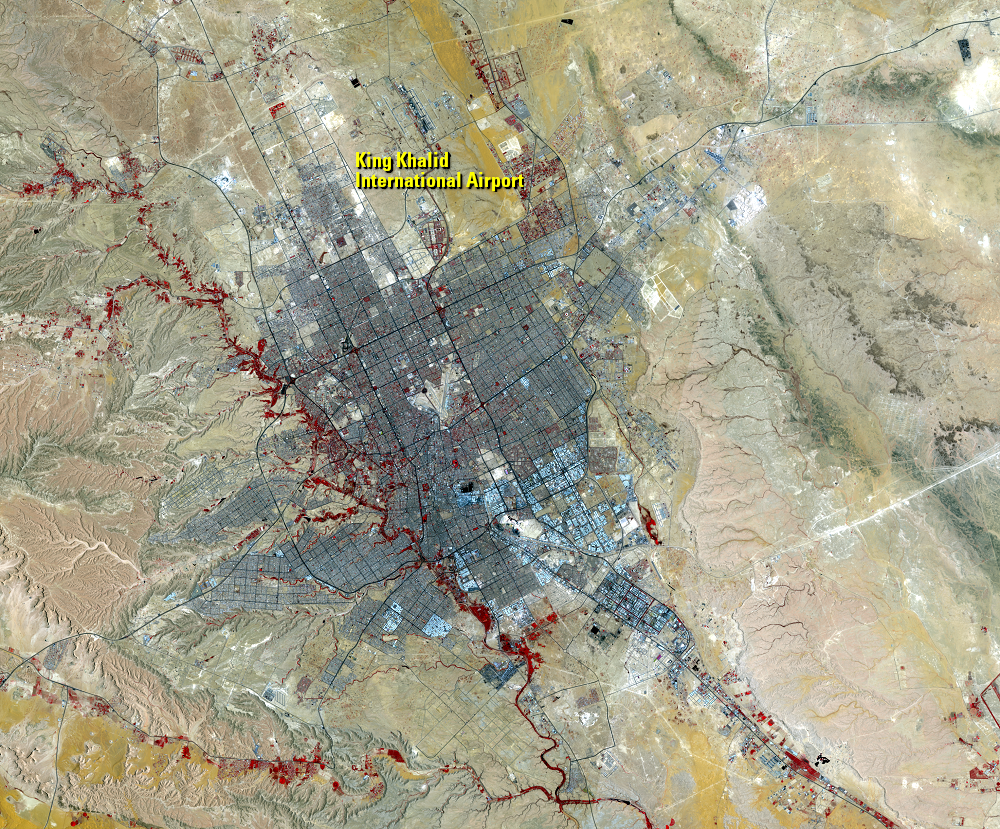 June 20 and 27, 2019, Landsat 8 (path/row 165,166/43) — Riyadh, Saudi Arabia