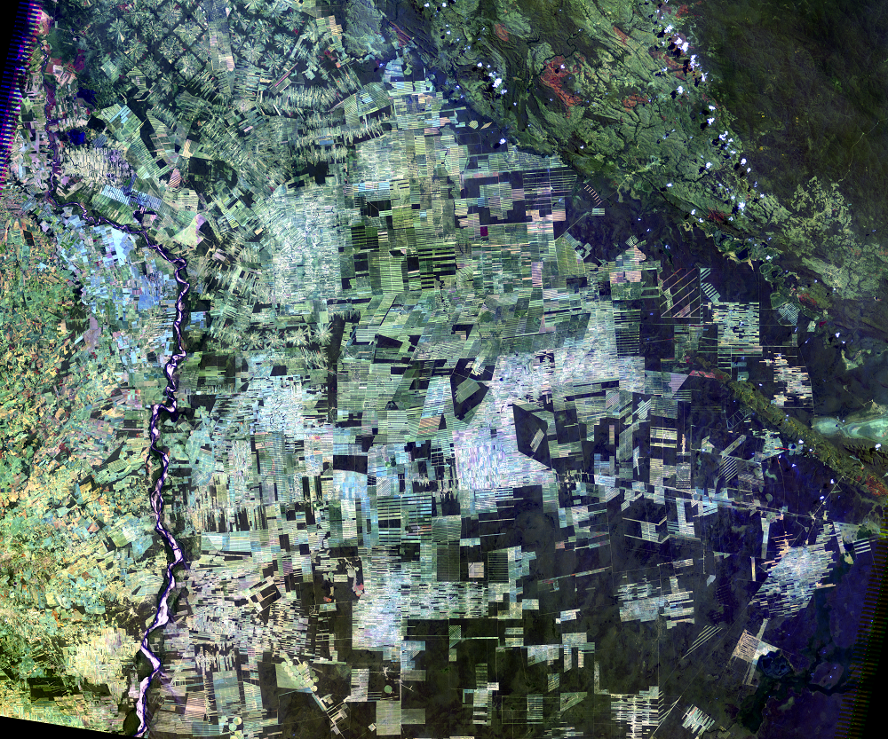Aug. 23, 2005, Landsat 5 (path/row 230/72) — Santa Cruz, Bolivia