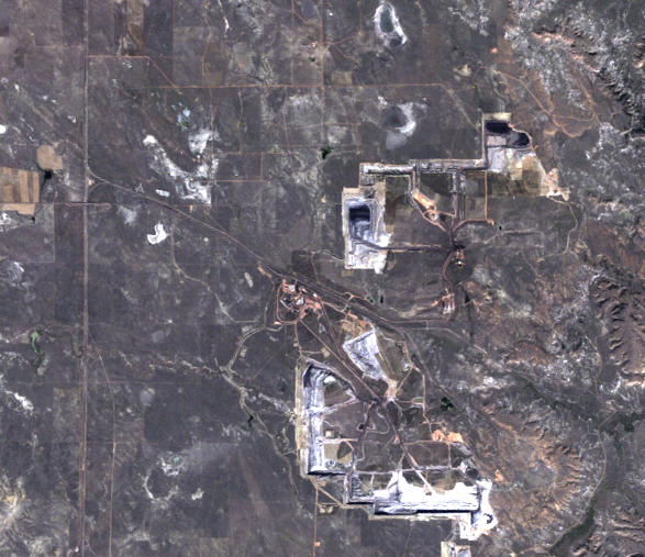 Sept. 24, 1998, Landsat 5 (path/row 34/30) — Mining process in the Powder River Basin, Wyoming, USA