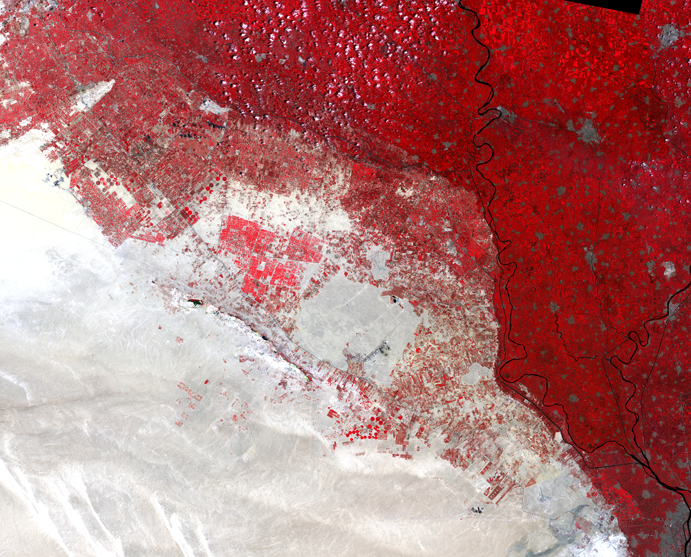 July 23 and 30, 2003, Landsat 5 (path/row 176,177/39) — Cairo, Egypt
