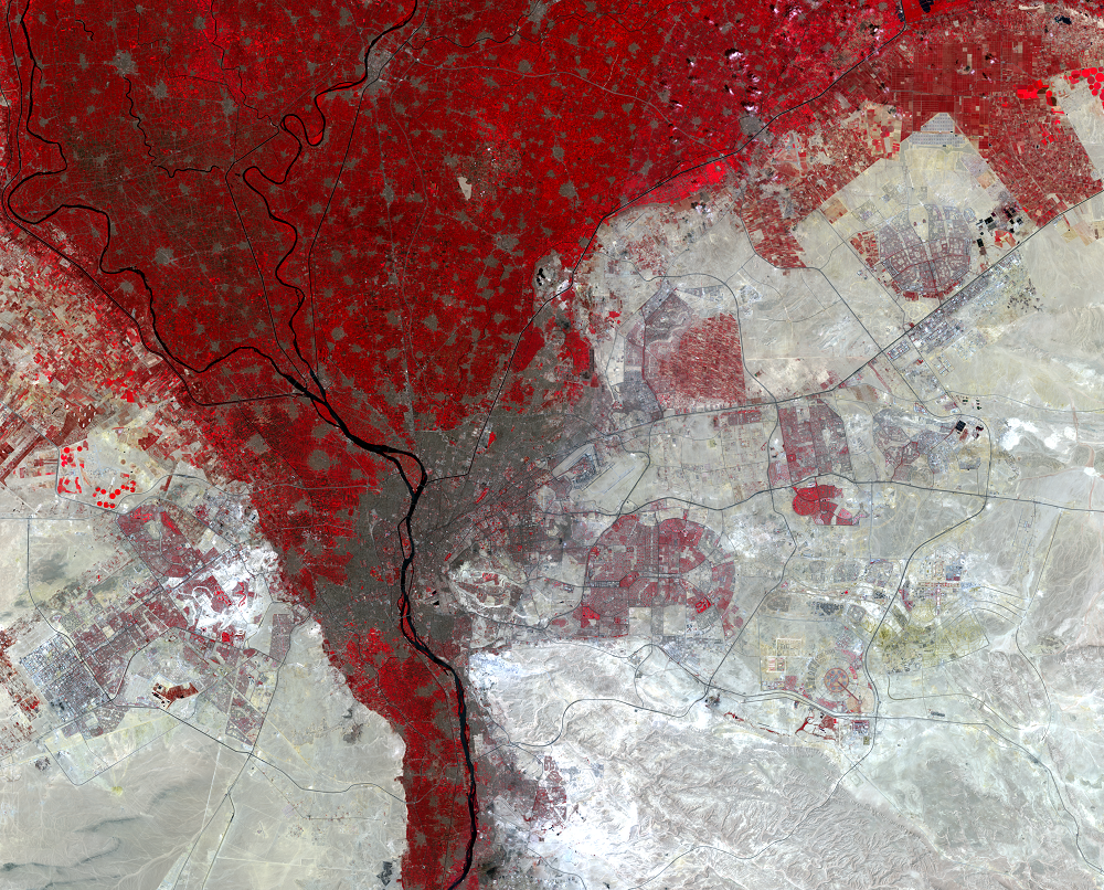 Aug. 16 and 25, 2021, Landsat 8 (path/row 176,177/39) — Cairo, Egypt