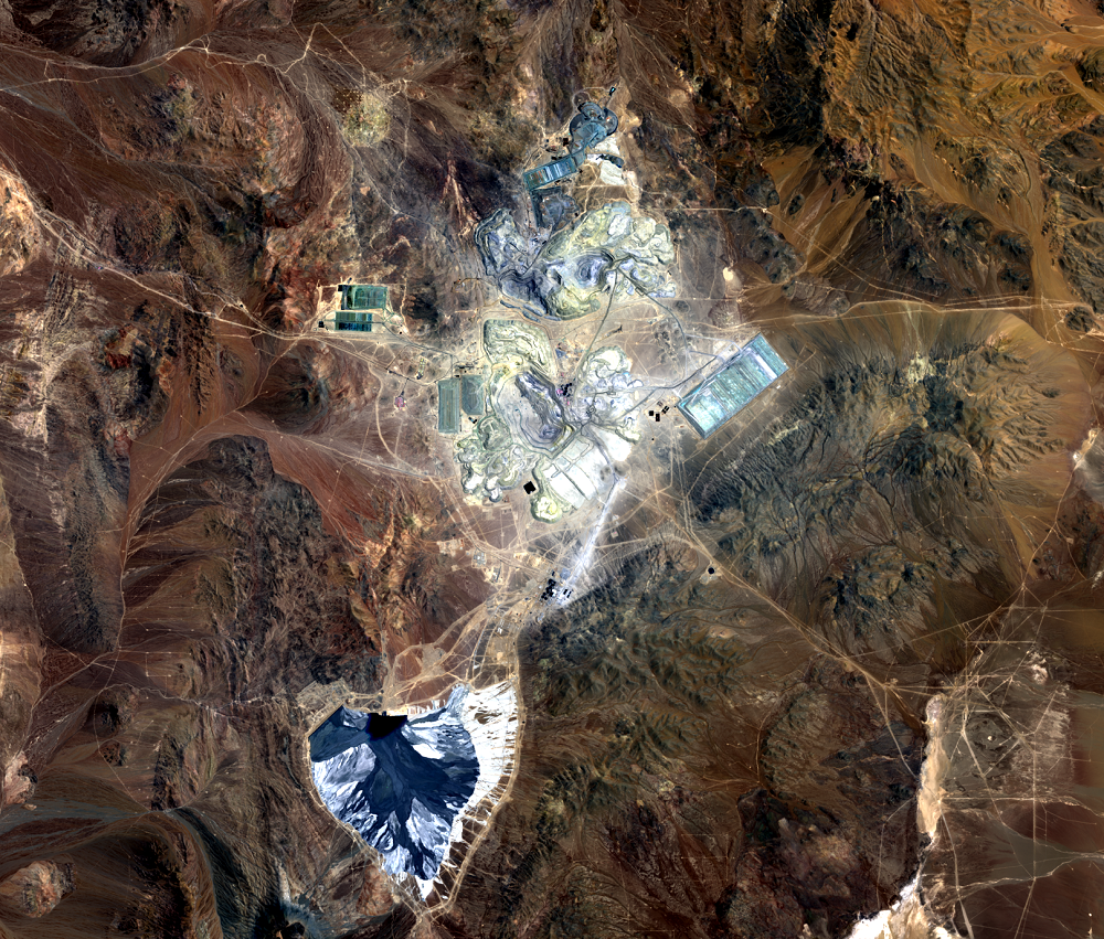 Oct. 27, 2021, Landsat 8 (path/row 233/77) — Escondida Mine, Chile