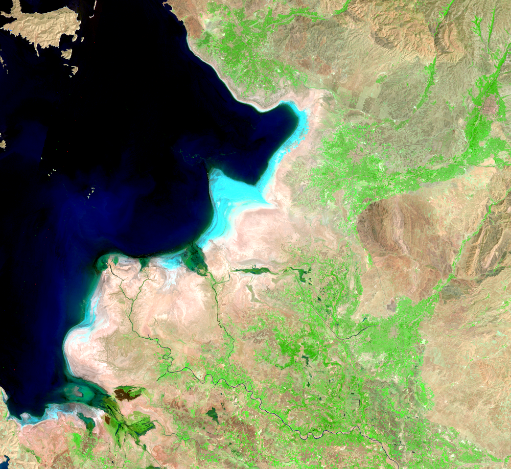 Aug. 18, 27, 1984, Landsat 5 (path/row 168,169/33,34) — southeastern shore of Lake Urmia, Iran