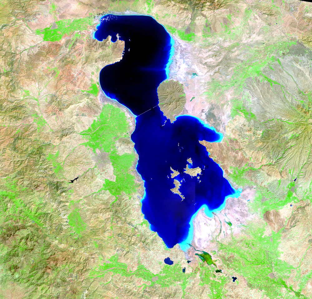 Sep. 3, 12, 2007, Landsat 5 (path/row 168,169/33,34) — Lake Urmia, Iran