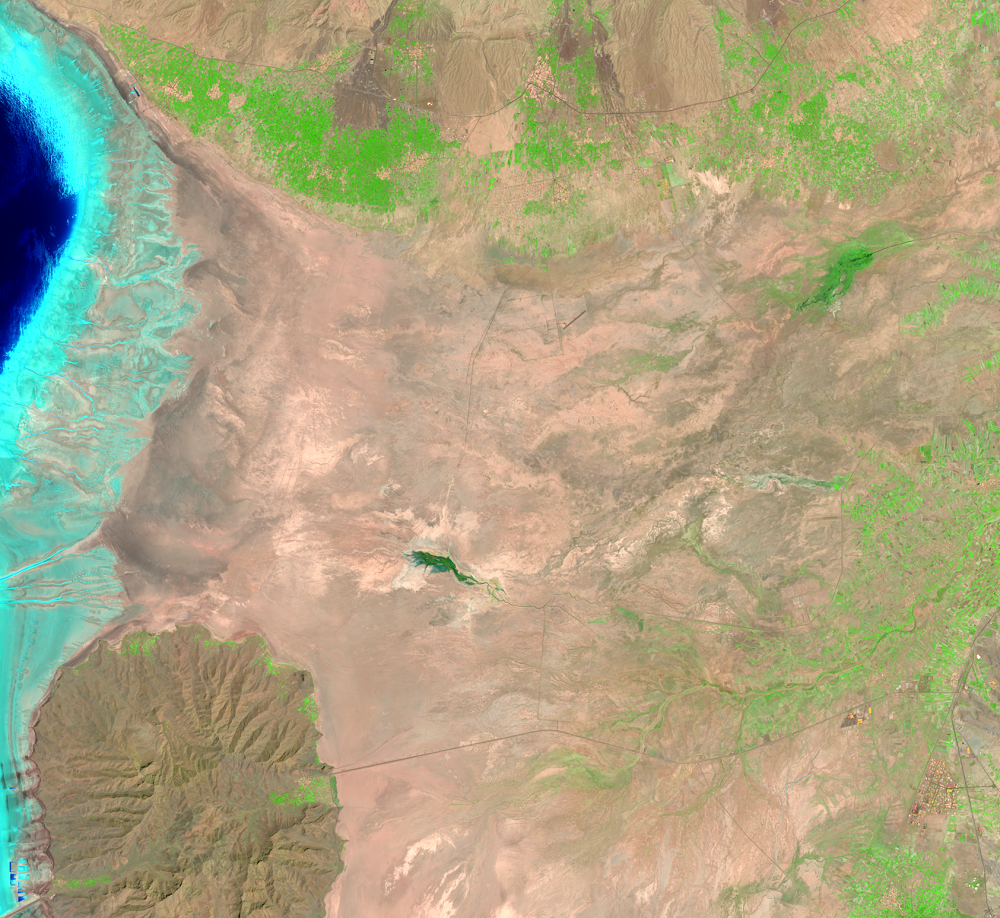 Aug. 5, 14, 2014, Landsat 8 (path/row 168,169/33,34) — northeastern shore of Lake Urmia, Iran
