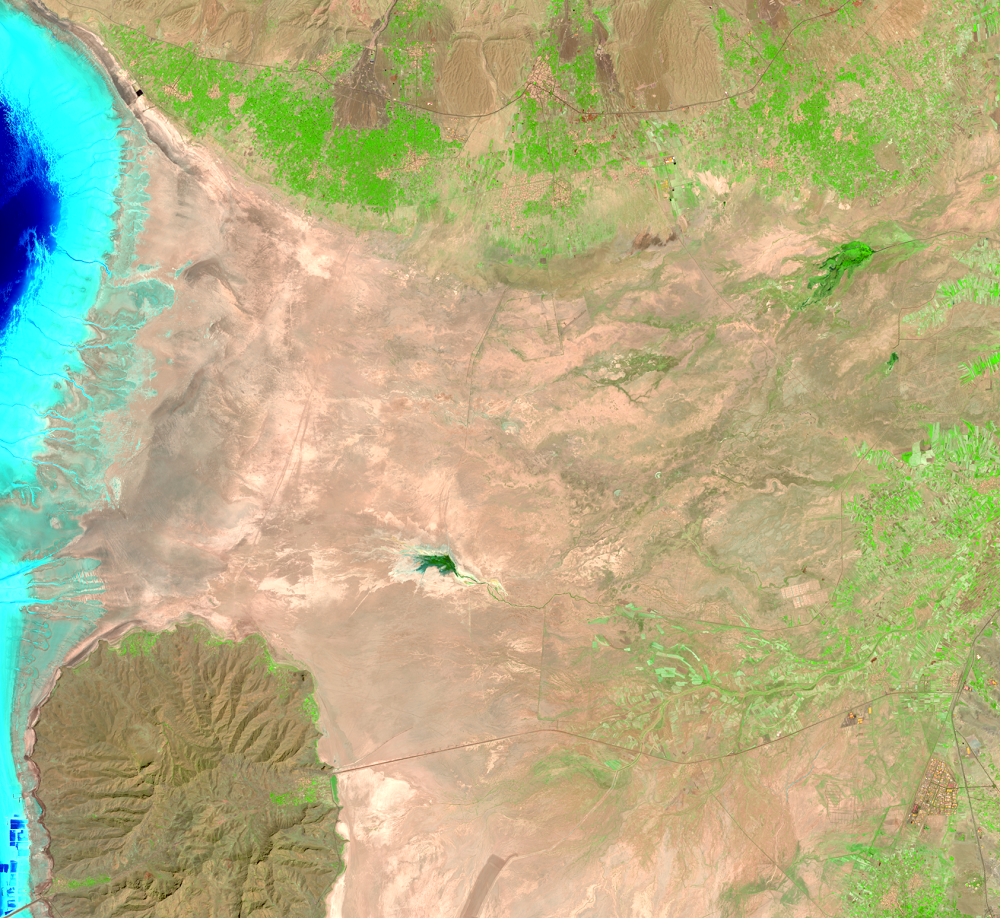 Aug. 16, 25, 2018, Landsat 8 (path/row 168,169/33,34) — northeastern shore of Lake Urmia, Iran
