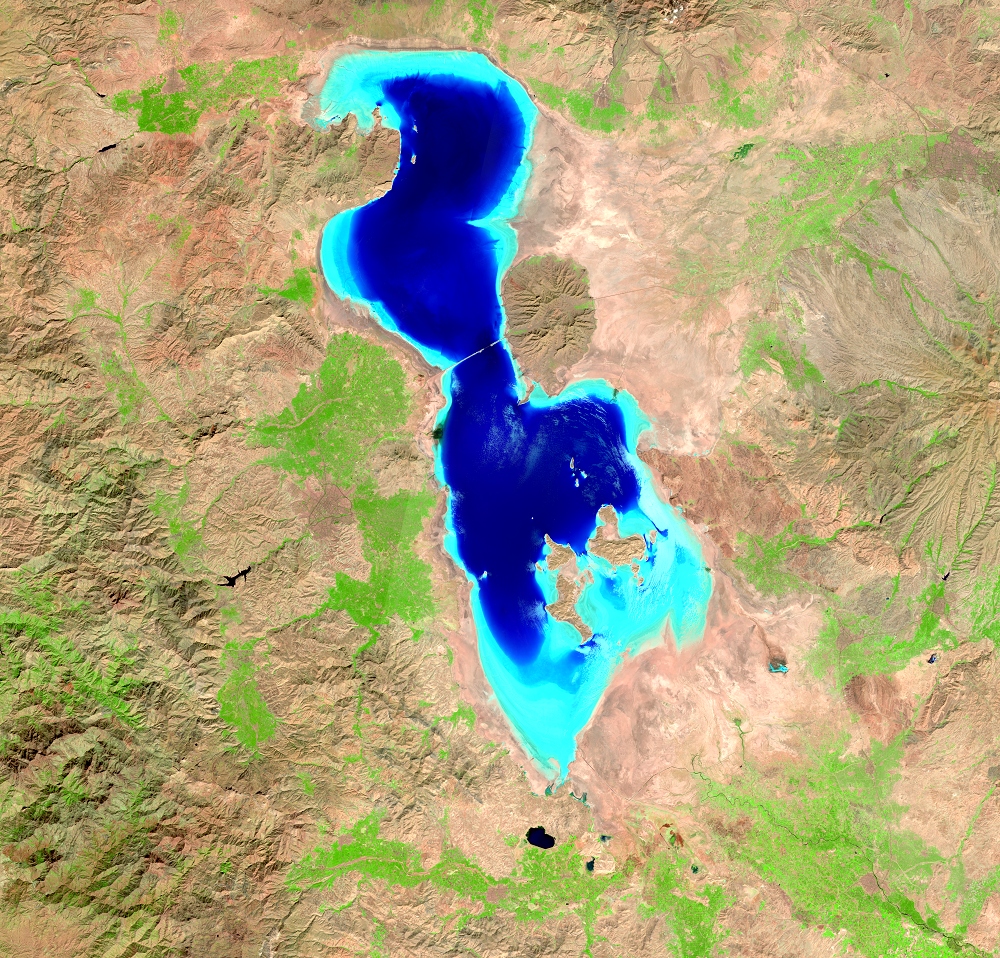 Oct. 4, 11, 2021, Landsat 8 (path/row 168,169/33,34) — Lake Urmia, Iran