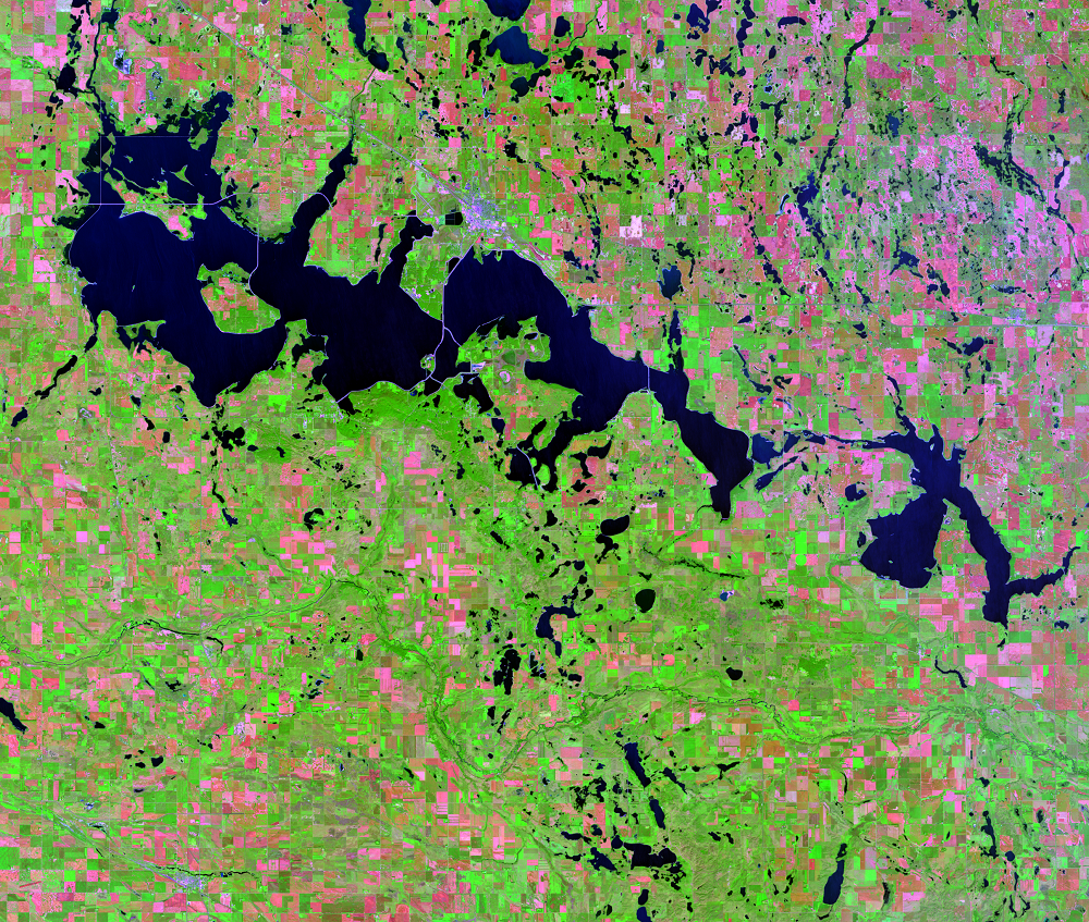 Sep. 18, 2021, Landsat 8 (path/row 31/27) — Devils Lake, North Dakota, USA