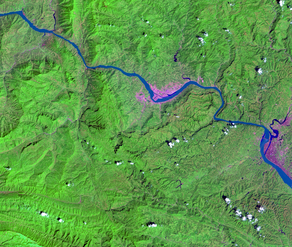 Sept. 1, 1999, Landsat 7 (path/row 125/39) — Three Gorges Dam, China