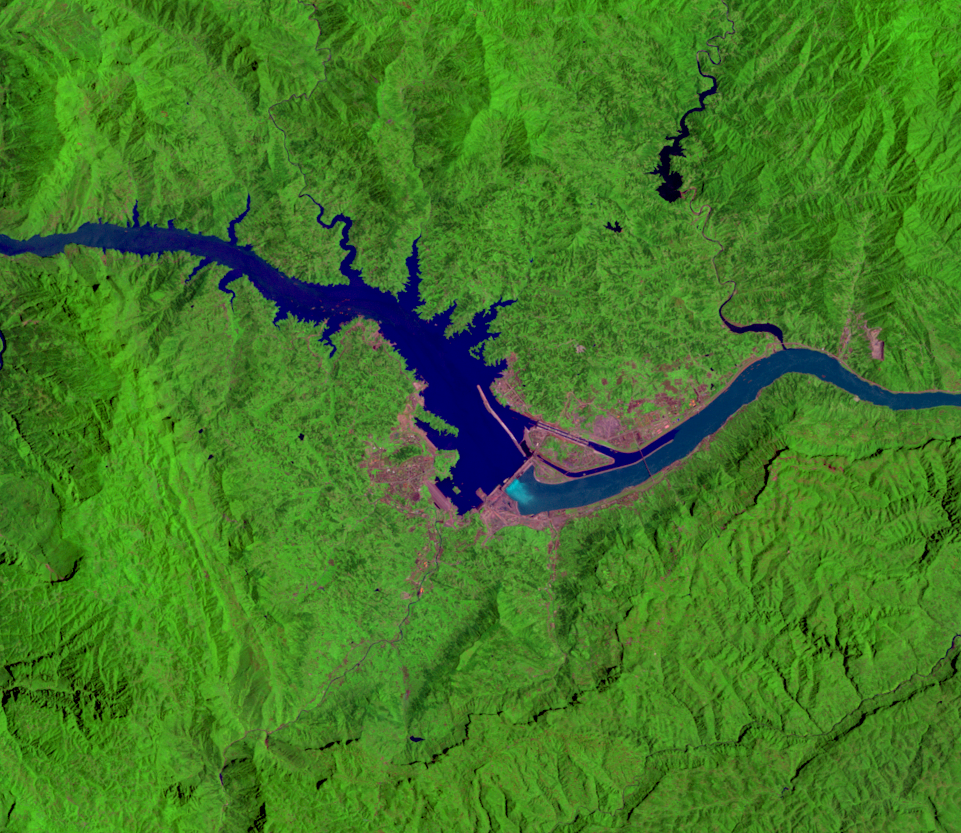 July 18, 2003, Landsat 5 (path/row 125/39) — Three Gorges Dam, China