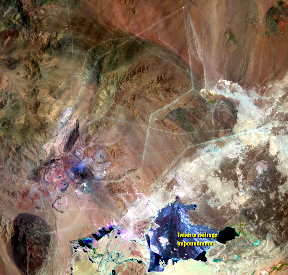 Dec. 17, 1999, Landsat 7 (path/row 1/75) — Chuquicamata, Chile