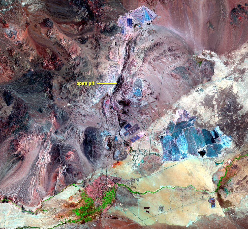 Jan. 6, 2022, Landsat 8 (path/row 1/75) — Chuquicamata Mine, Chile