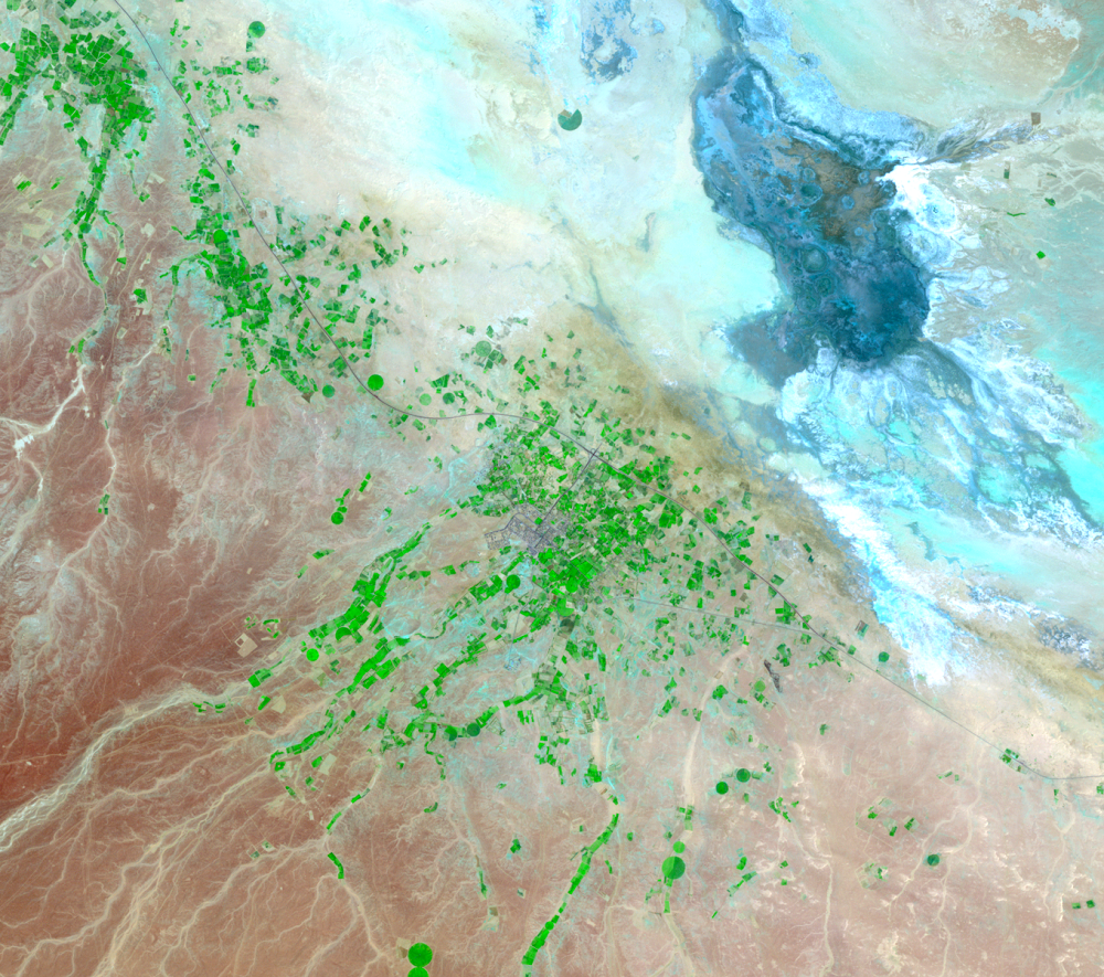 Feb. 24, 1991, Landsat 4 (path/row 172/39) — Tubarjal, Saudi Arabia